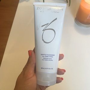 Zo skin health gentle cleanser!!!